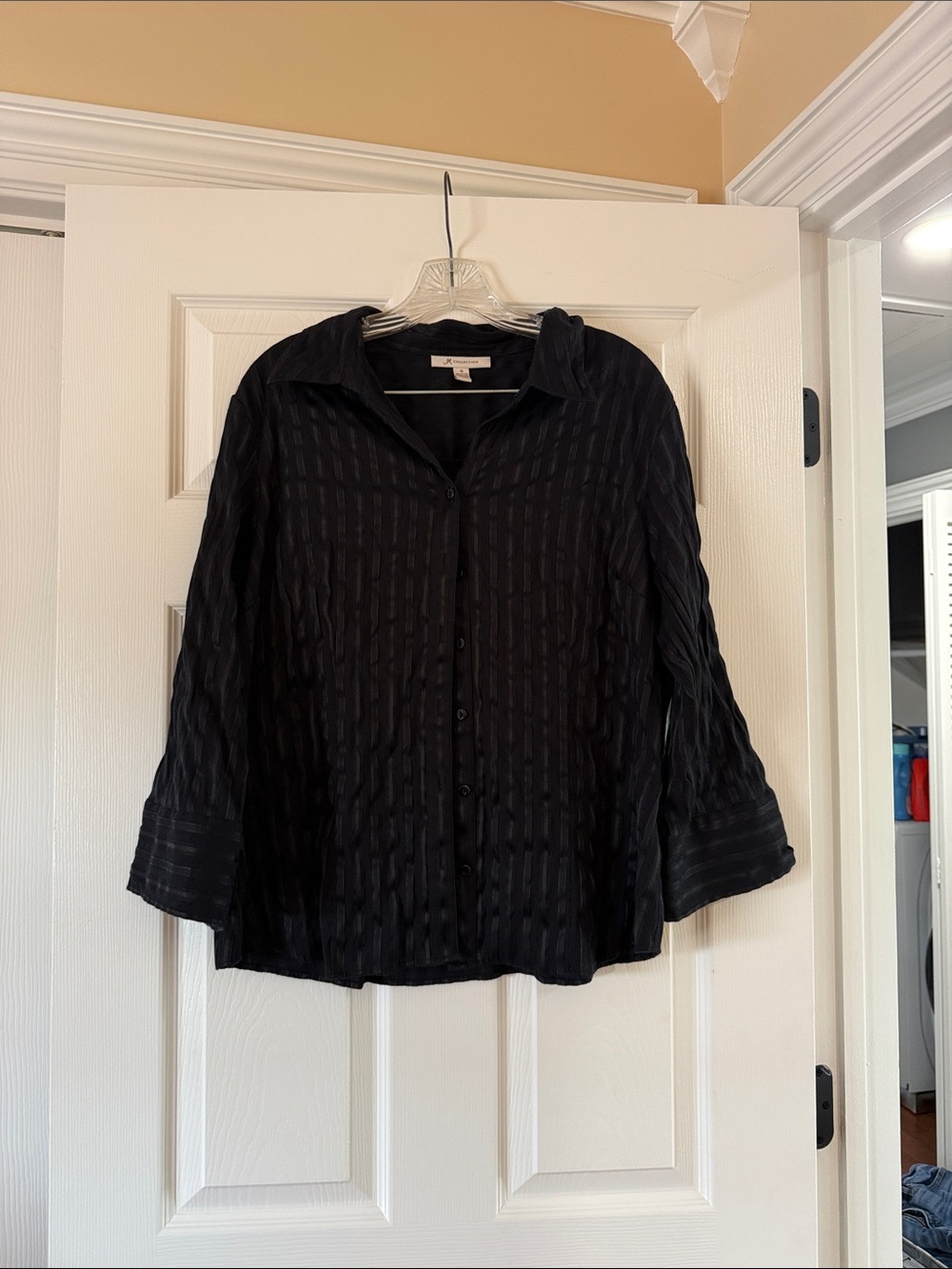JM Collection Black Textured Button-Down Shirt